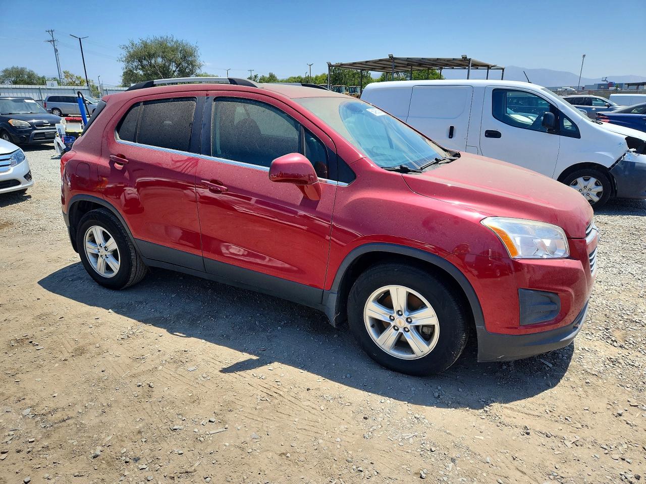 2015 Chevrolet Trax 1lt Red vin: KL7CJLSB2FB112612