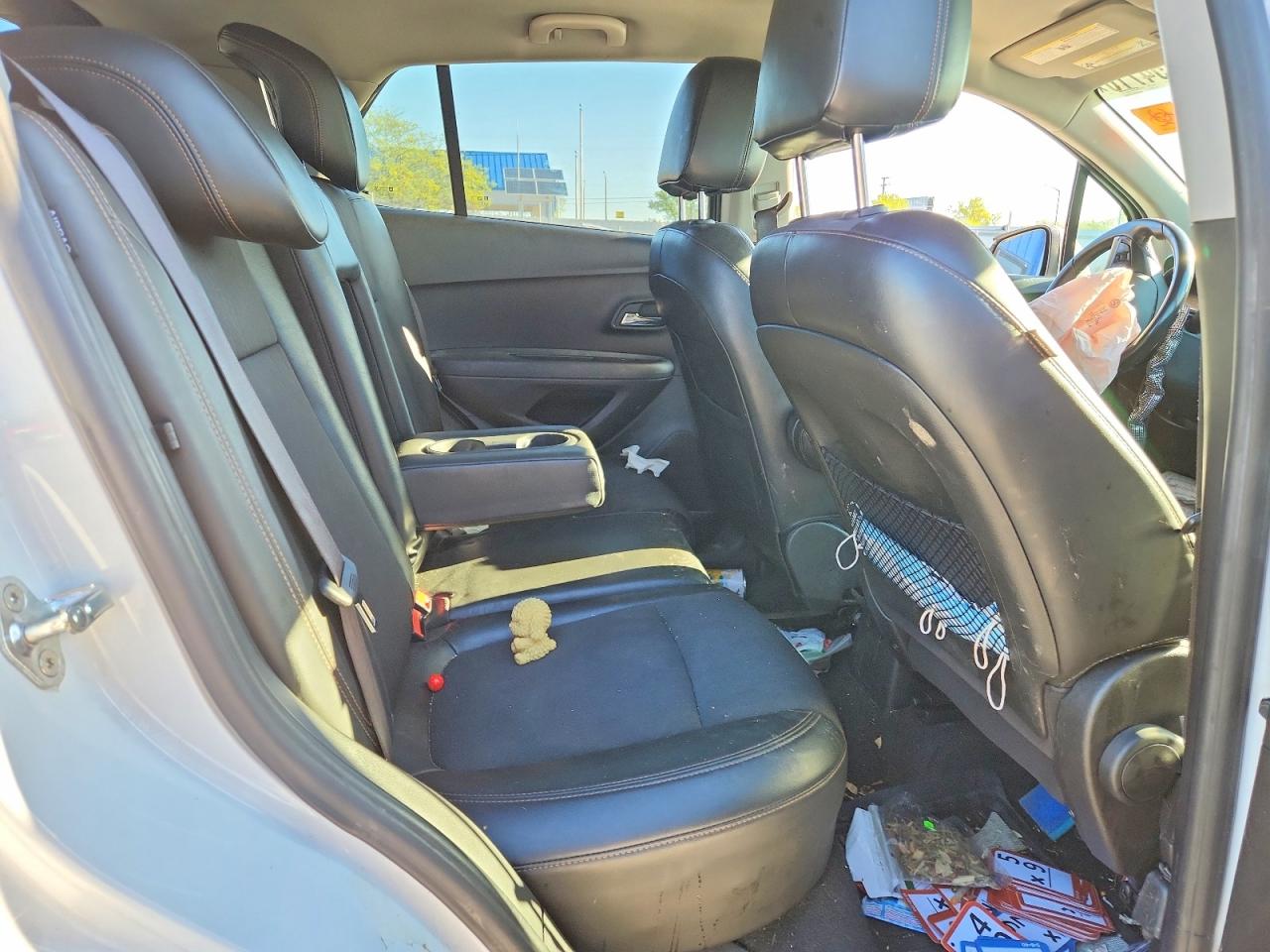2018 Chevrolet Trax 1lt White vin: KL7CJLSB2JB545596