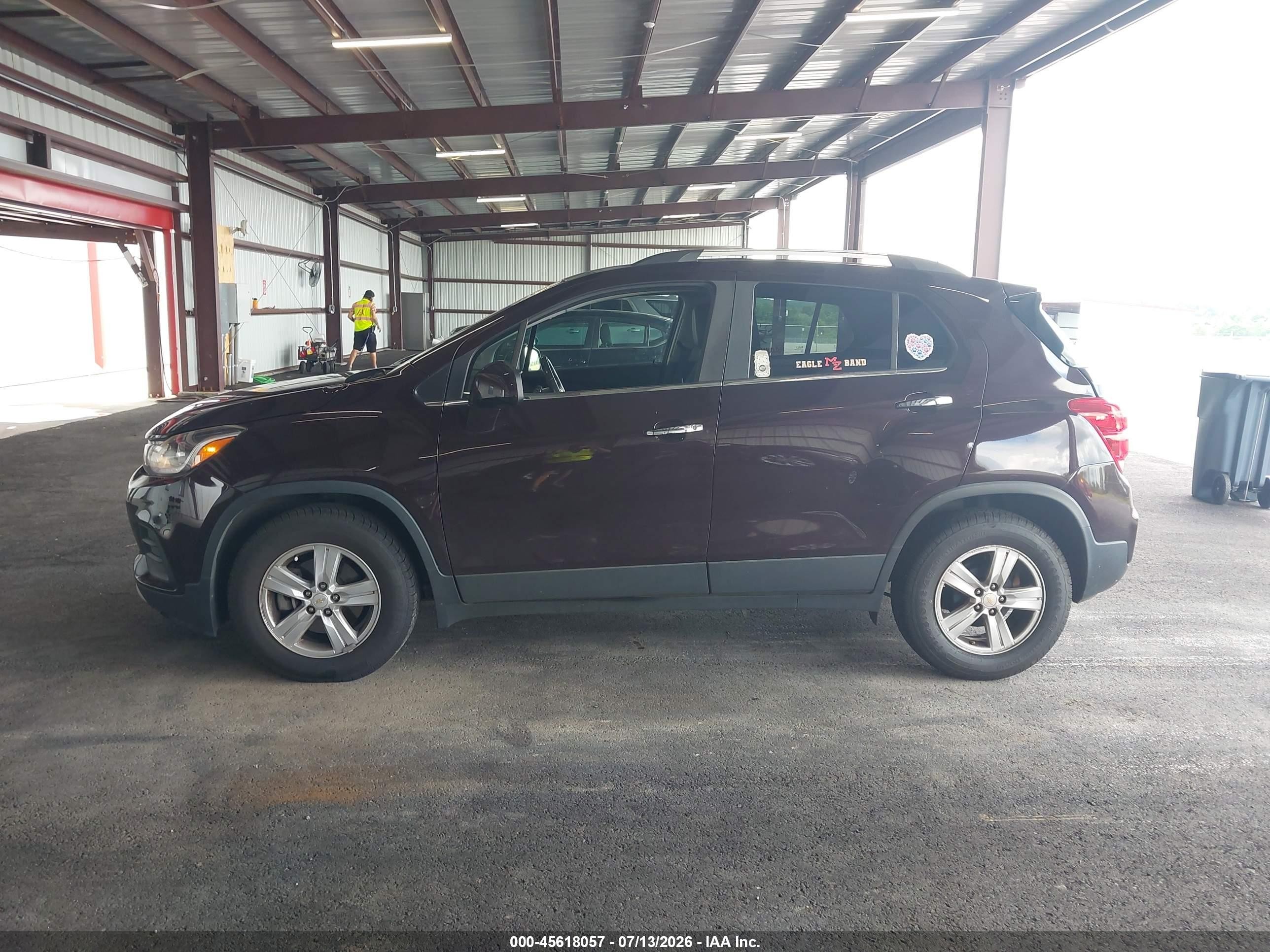 2020 Chevrolet Trax Fwd Lt Бордовый vin: KL7CJLSB2LB348530