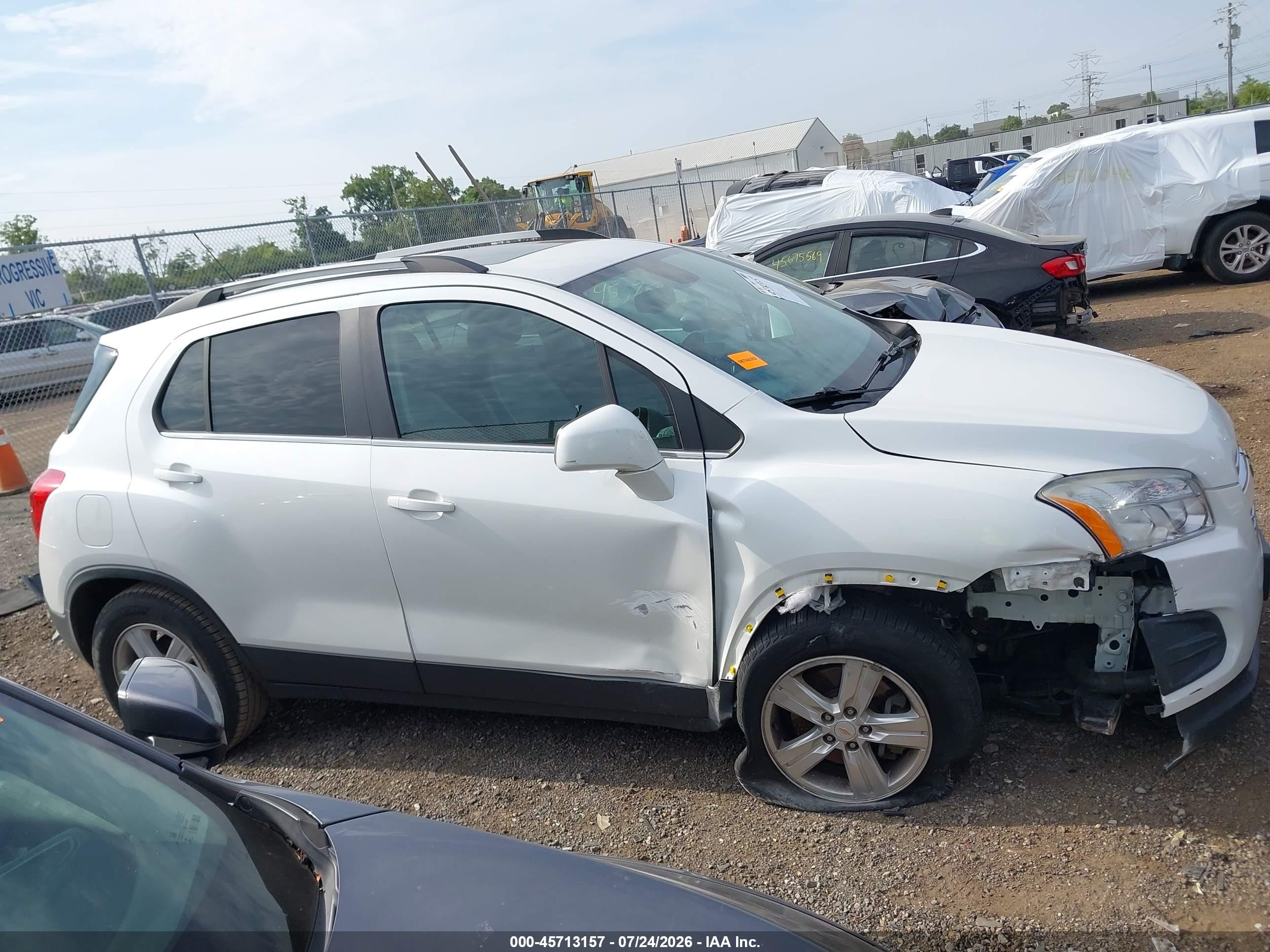 2015 Chevrolet Trax Lt White vin: KL7CJLSB4FB111879