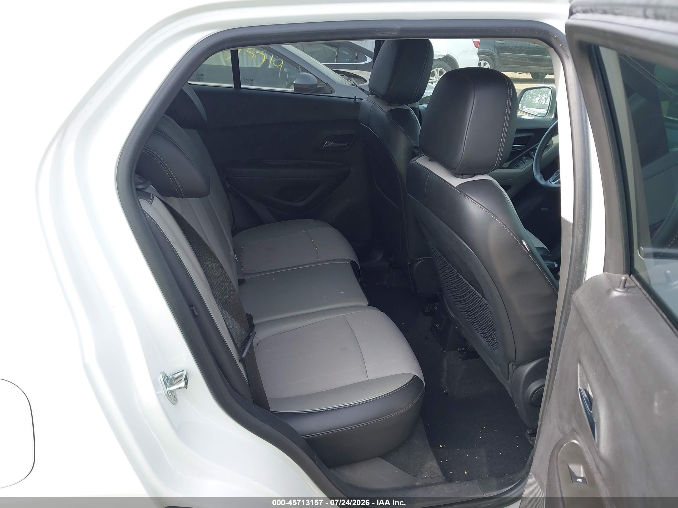 2015 Chevrolet Trax Lt White vin: KL7CJLSB4FB111879