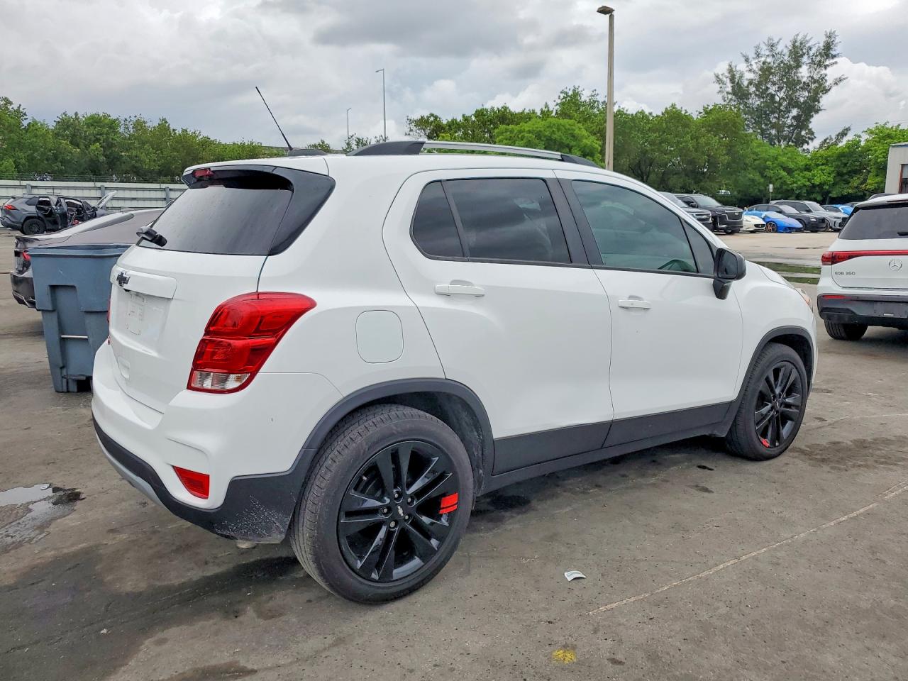 2020 Chevrolet Trax 1lt White vin: KL7CJLSB4LB315027