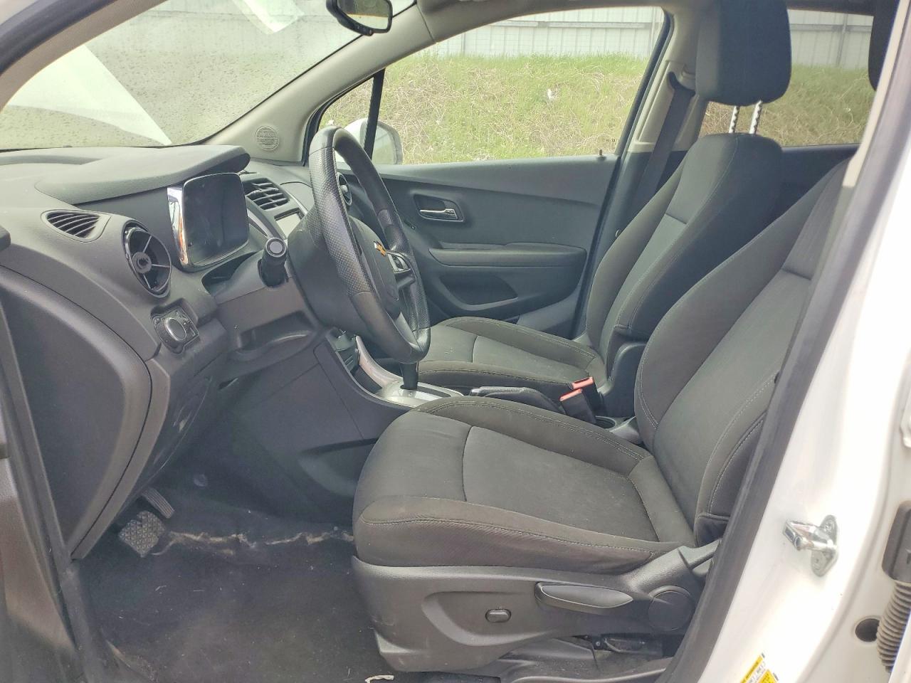 2015 Chevrolet Trax 1lt White vin: KL7CJLSB5FB080741