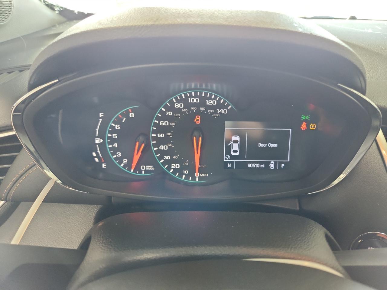 2019 Chevrolet Trax 1lt Silver vin: KL7CJLSB6KB960325