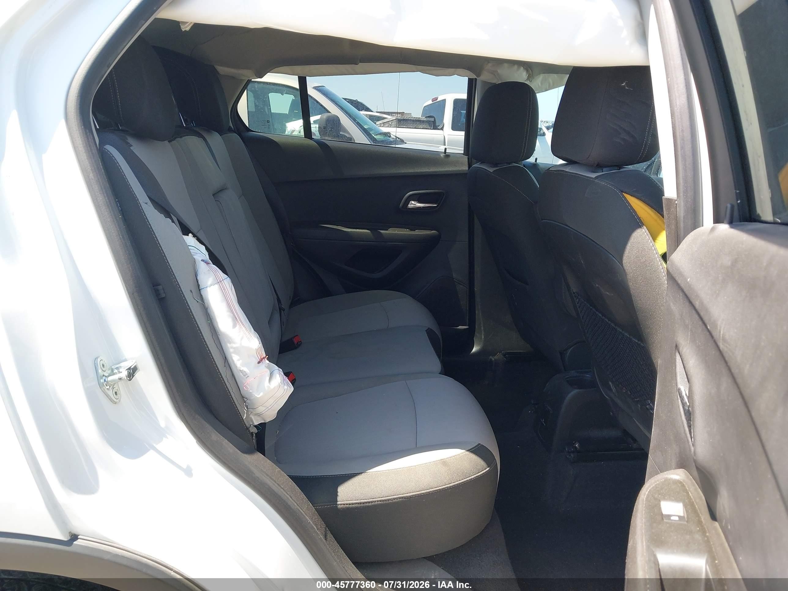 2015 Chevrolet Trax Lt White vin: KL7CJLSBXFB058718