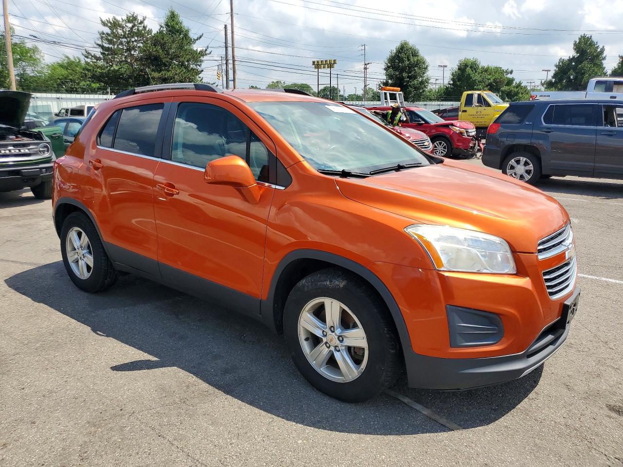 2015 Chevrolet Trax 1lt Orange vin: KL7CJLSBXFB134311