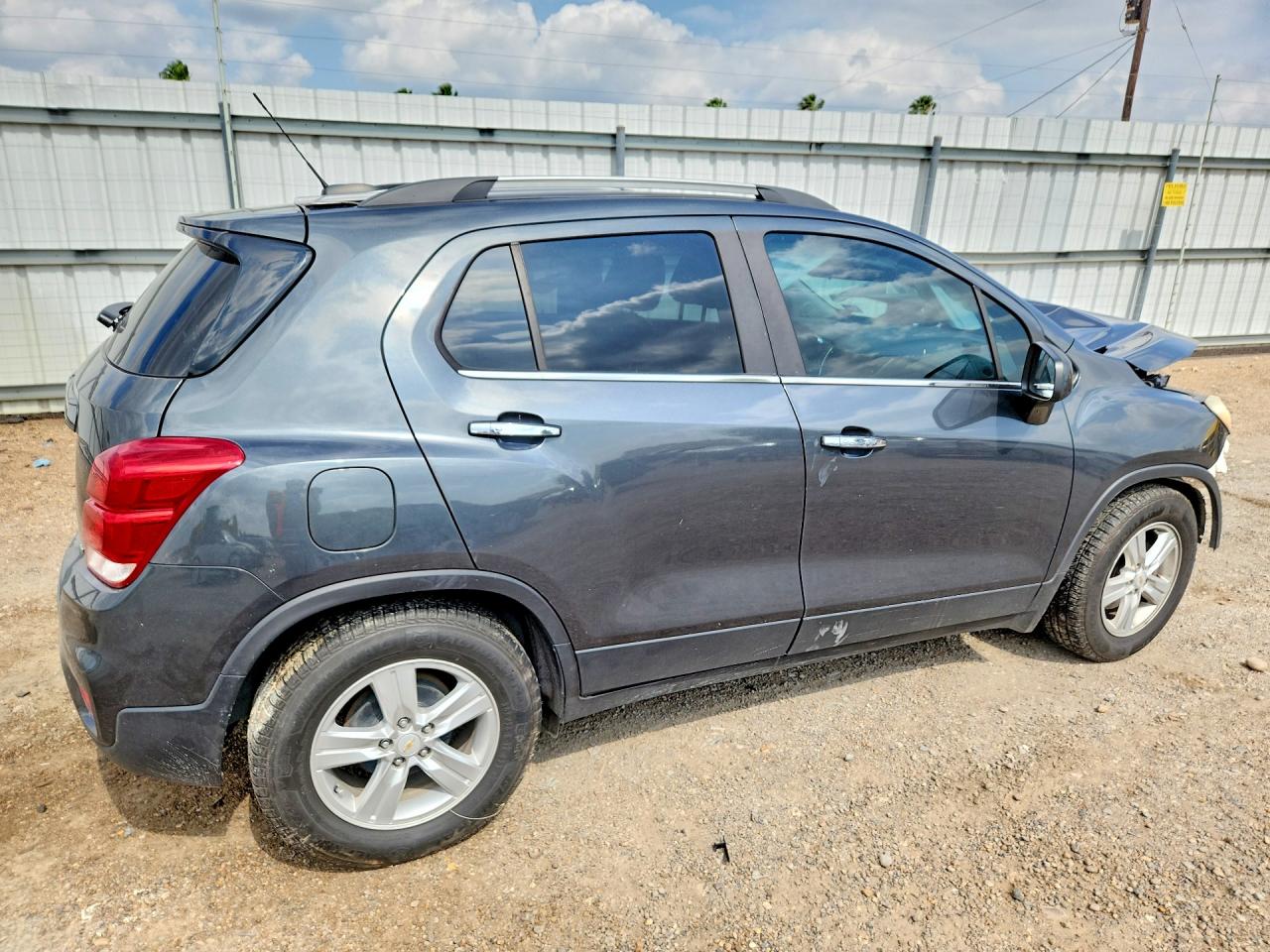 2018 Chevrolet Trax 1lt Gray vin: KL7CJLSBXJB628922