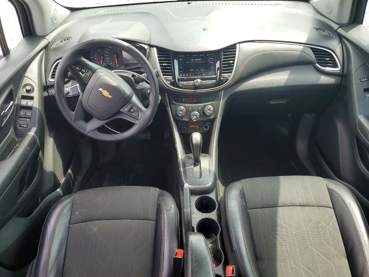 2022 Chevrolet Trax 1lt White vin: KL7CJLSM4NB508282