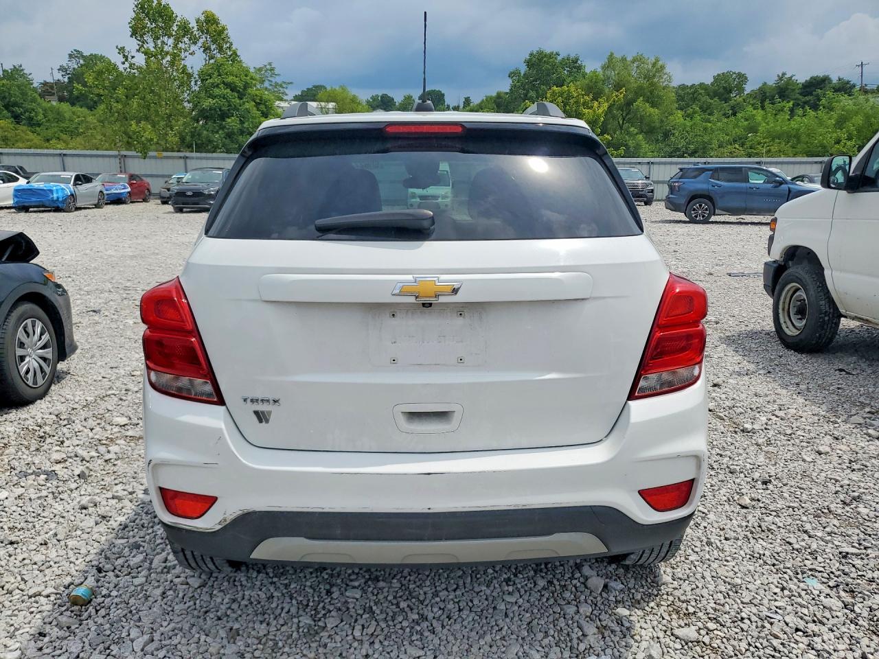 2022 Chevrolet Trax 1lt White vin: KL7CJLSM4NB508282
