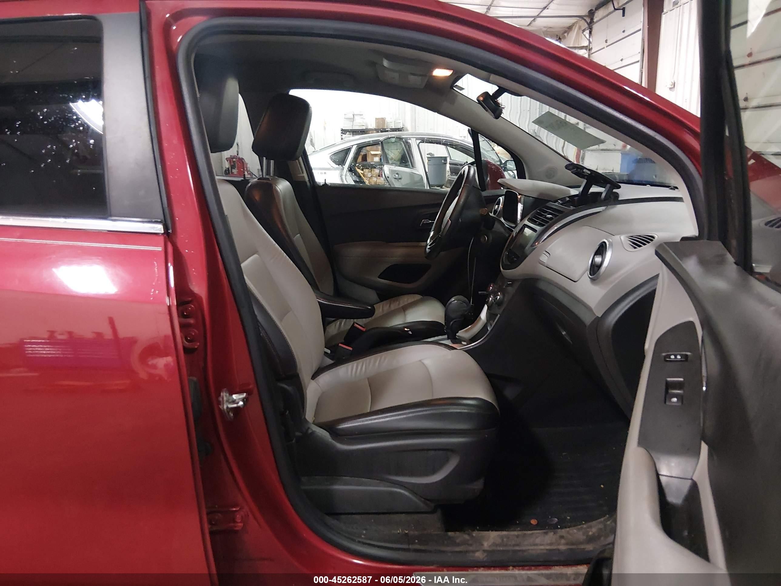 2015 Chevrolet Trax Ltz Red vin: KL7CJNSB1FB054763