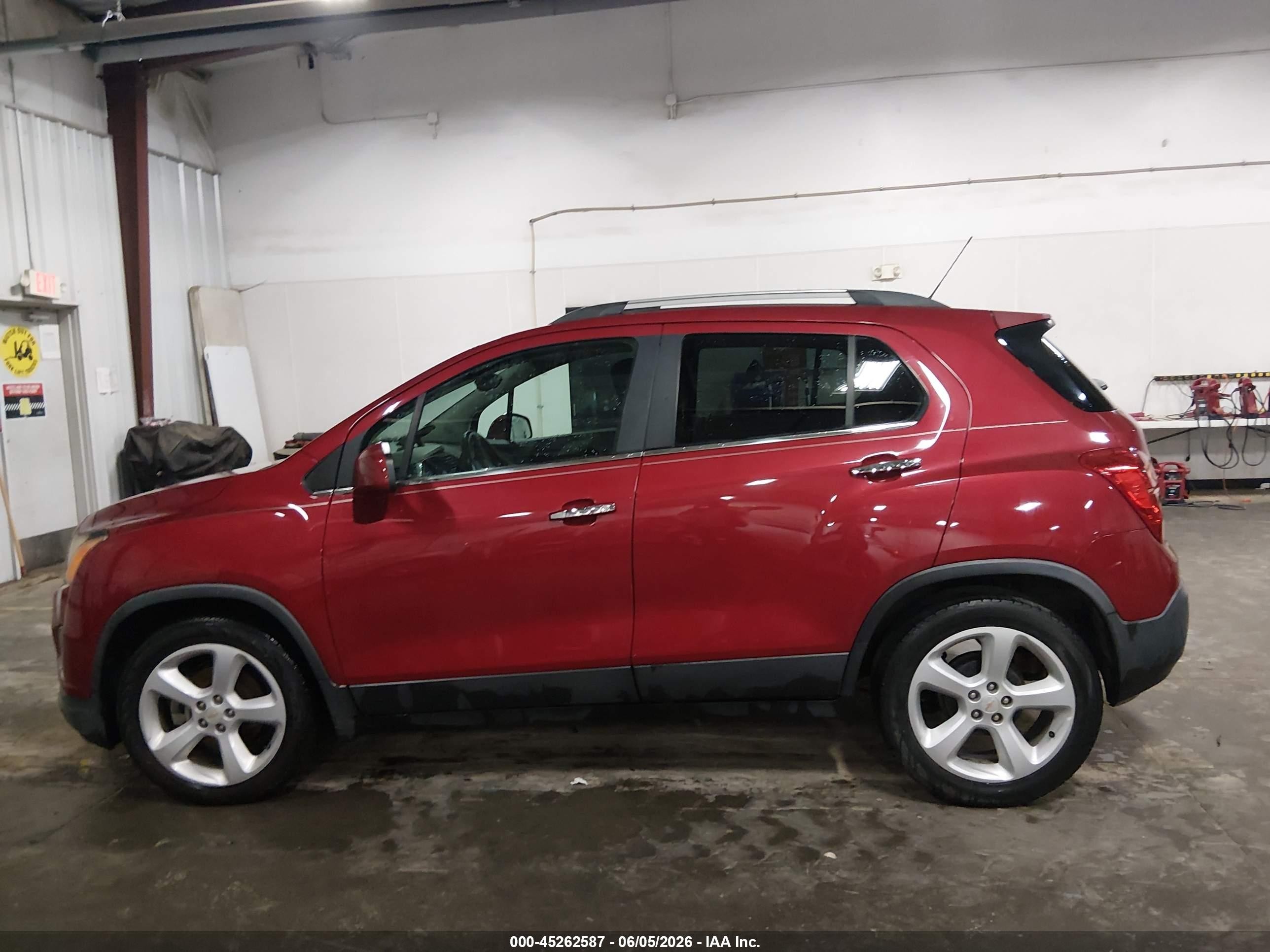 2015 Chevrolet Trax Ltz Red vin: KL7CJNSB1FB054763