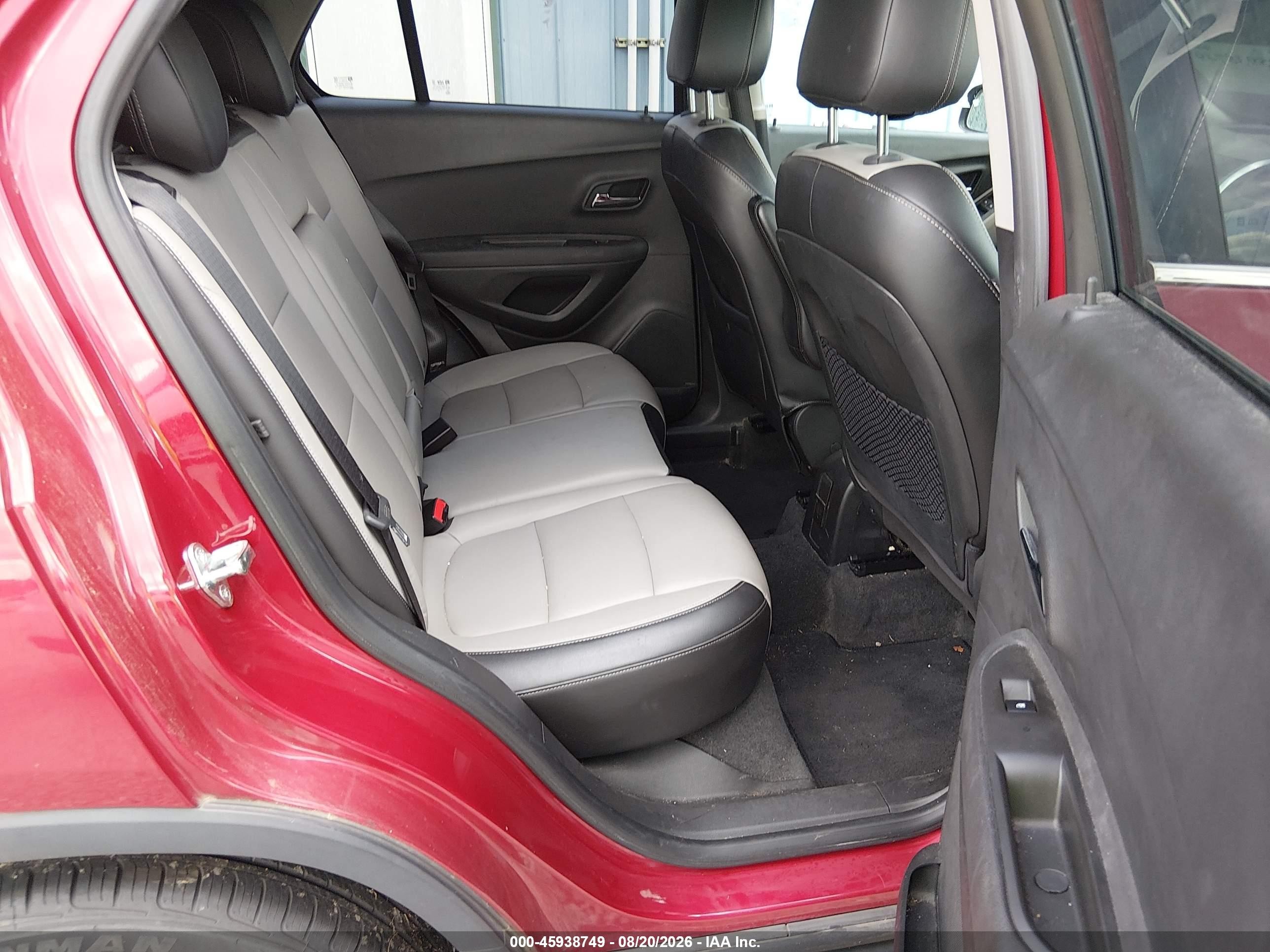 2015 Chevrolet Trax Ltz Burgundy vin: KL7CJNSB1FB242912