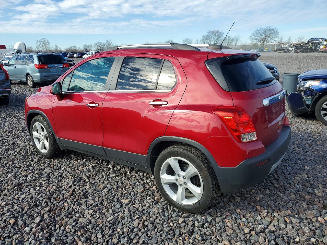 2015 Chevrolet Trax Ltz Red vin: KL7CJNSB2FB077386