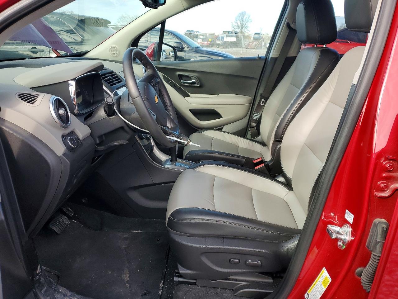 2015 Chevrolet Trax Ltz Red vin: KL7CJNSB2FB077386
