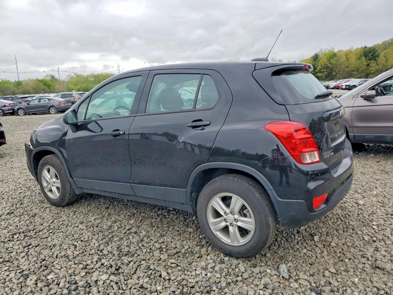 2021 Chevrolet Trax Ls Black vin: KL7CJNSB2MB335032