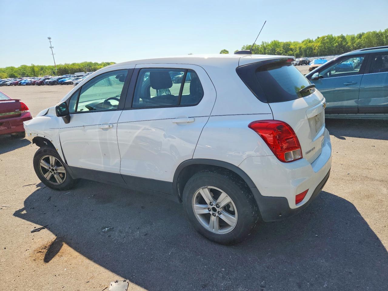 2020 Chevrolet Trax Ls White vin: KL7CJNSB3LB315015