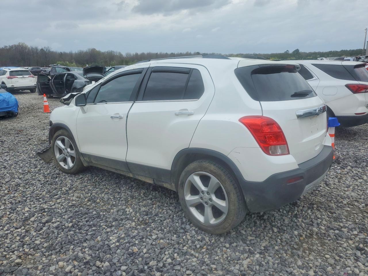 2015 Chevrolet Trax Ltz White vin: KL7CJNSB7FB102976
