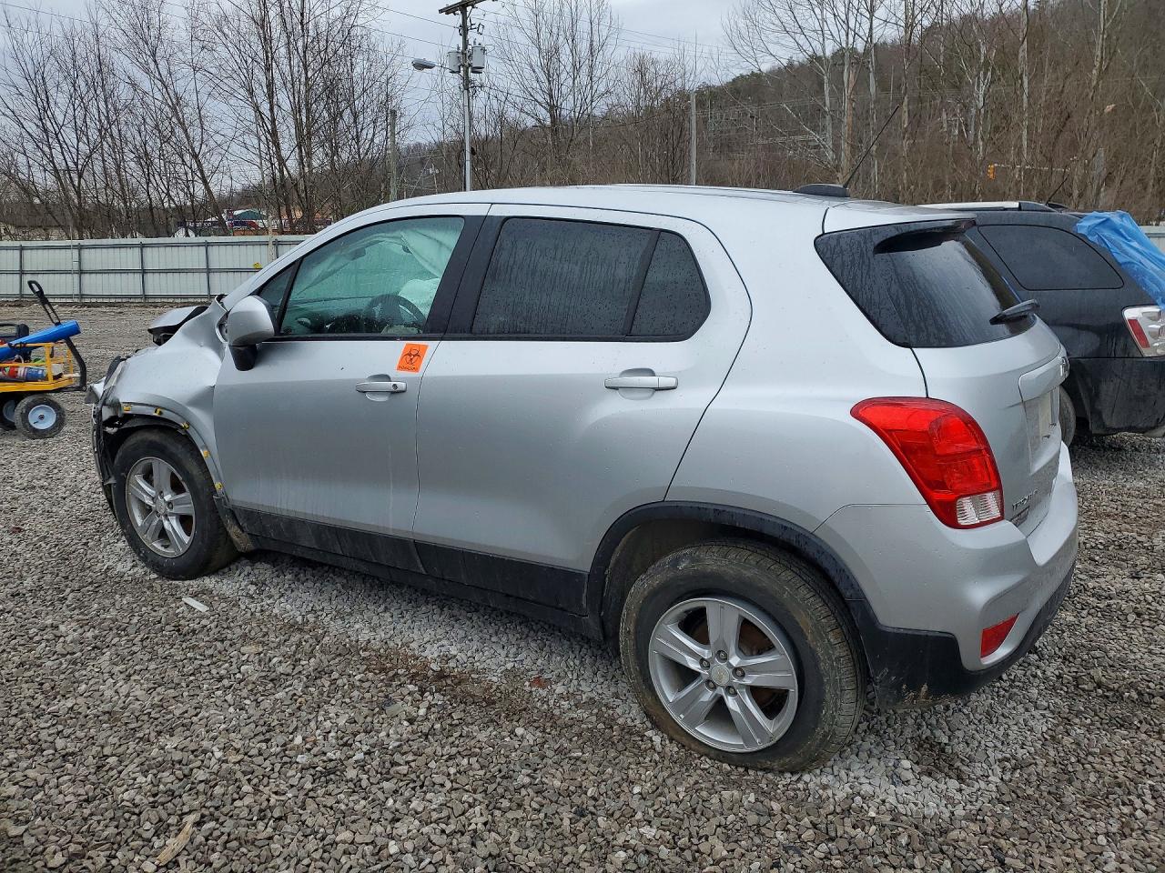 2021 Chevrolet Trax Ls Silver vin: KL7CJNSB7MB356443