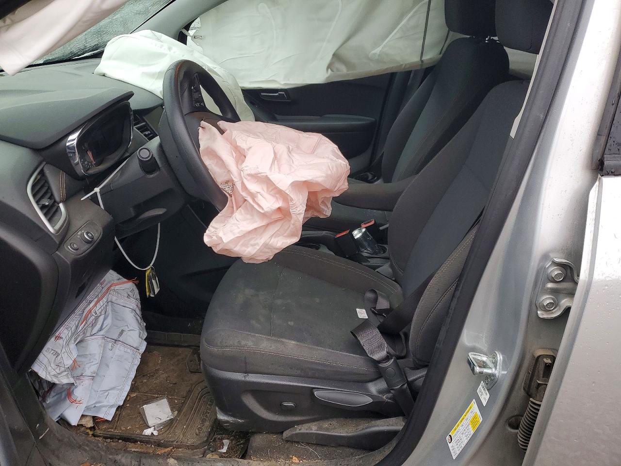 2021 Chevrolet Trax Ls Silver vin: KL7CJNSB7MB356443