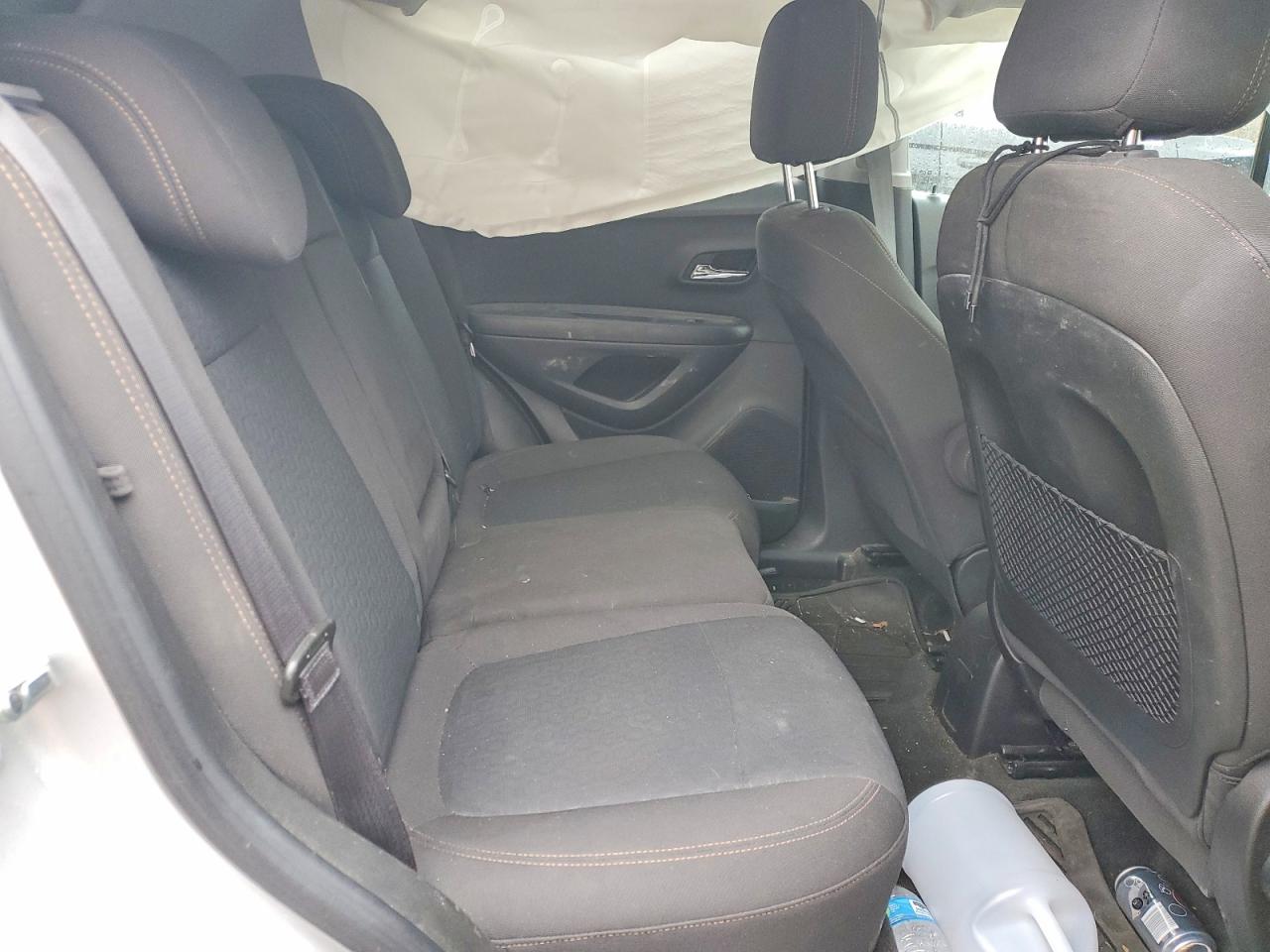2021 Chevrolet Trax Ls Silver vin: KL7CJNSB7MB356443