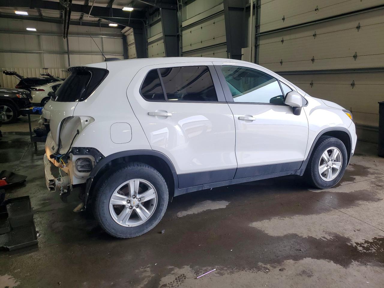 2020 Chevrolet Trax Ls White vin: KL7CJNSB9LB073699