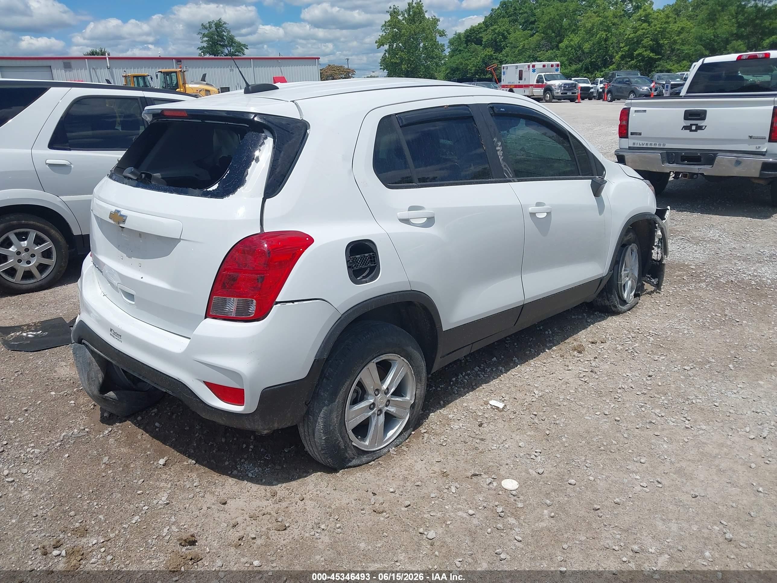 2022 Chevrolet Trax Awd Ls White vin: KL7CJNSM6NB545703