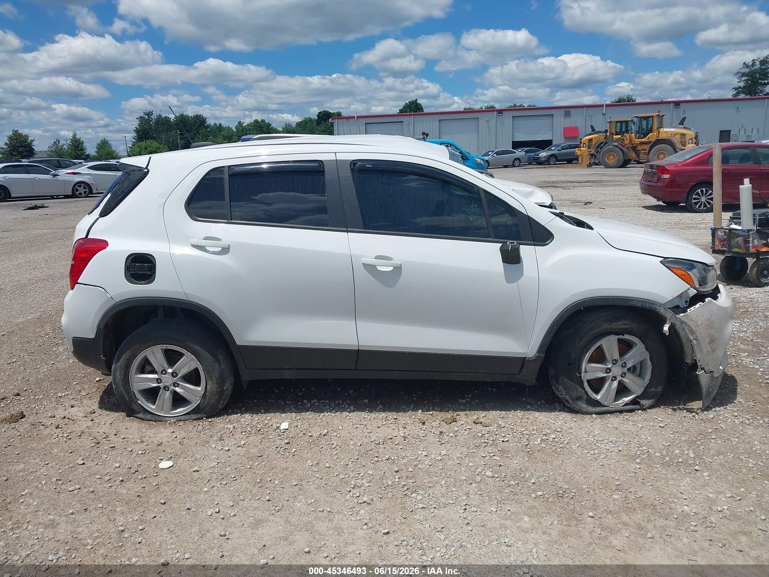 2022 Chevrolet Trax Awd Ls White vin: KL7CJNSM6NB545703