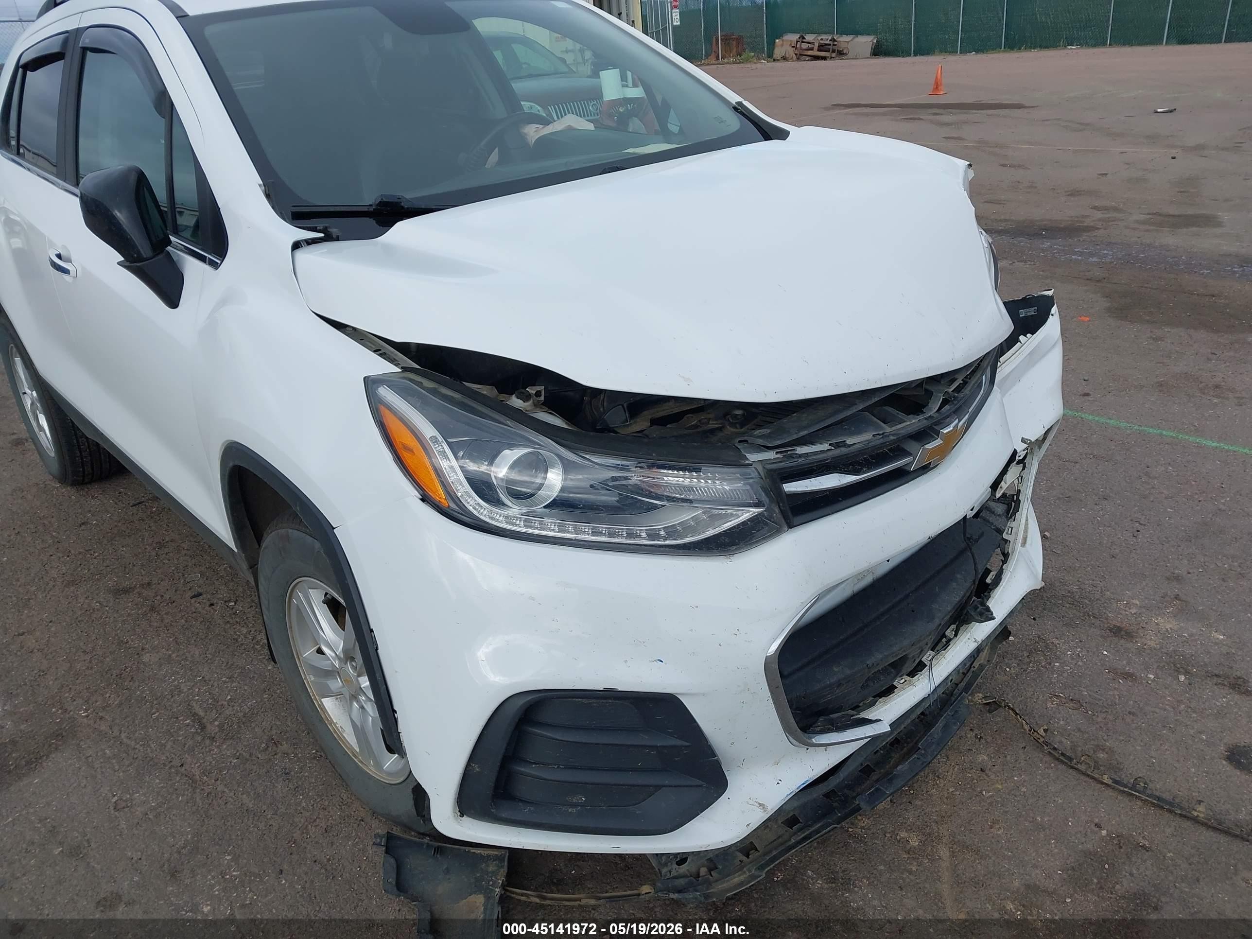 2020 Chevrolet Trax Awd Lt White vin: KL7CJPSB0LB065485