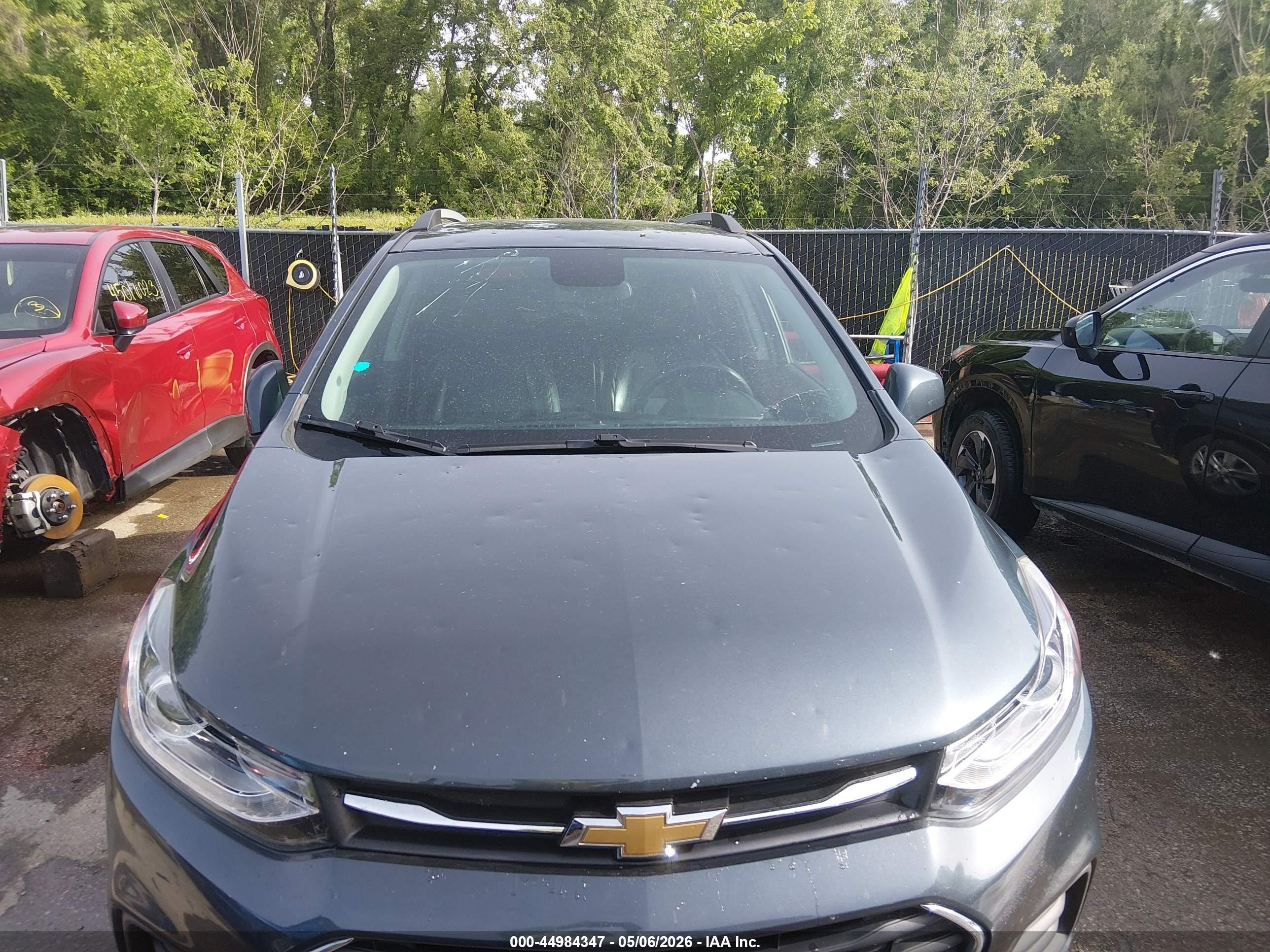 2021 Chevrolet Trax Awd Lt Gray vin: KL7CJPSB0MB322906