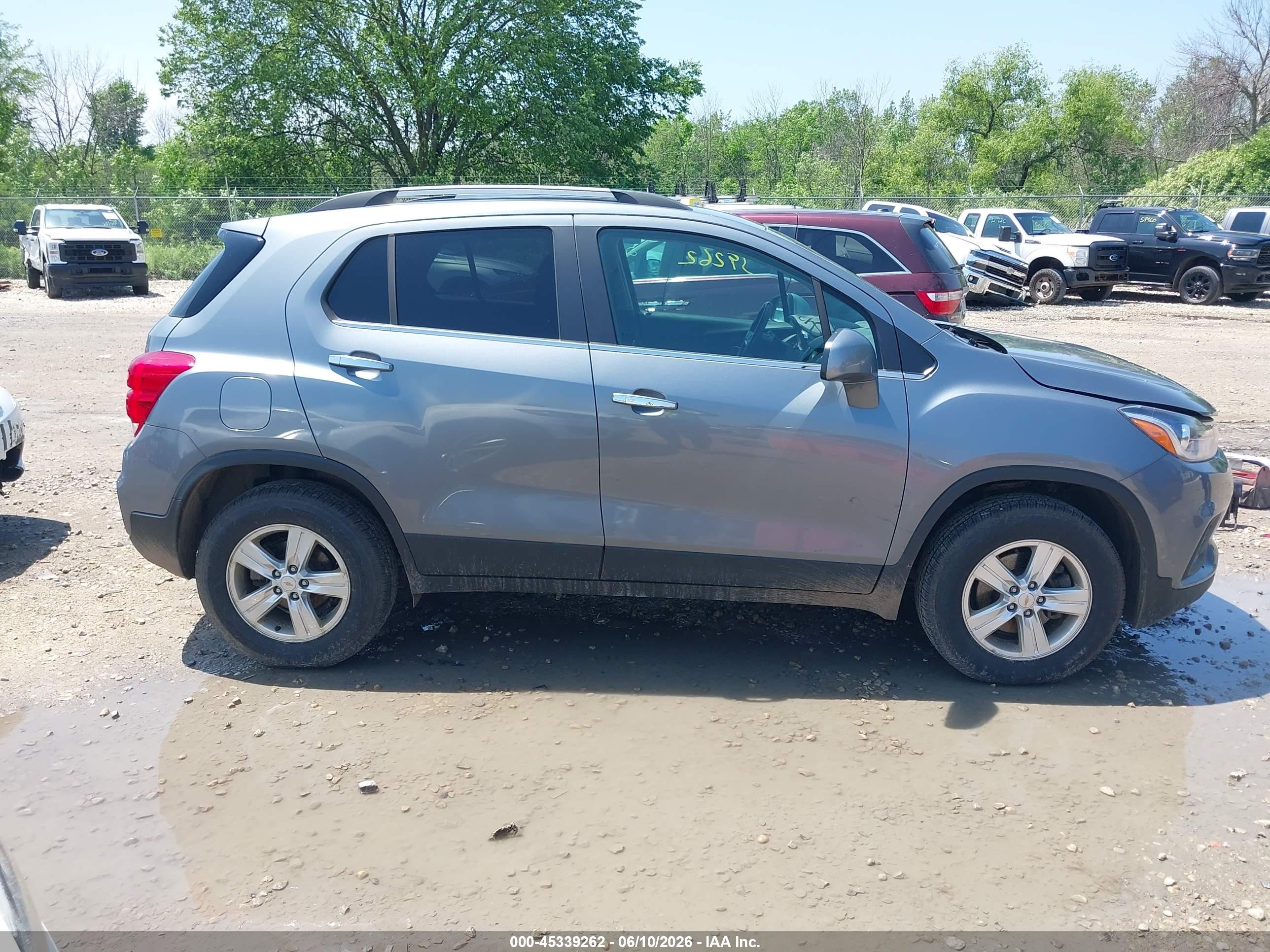 2019 Chevrolet Trax Lt Серый vin: KL7CJPSB1KB785098