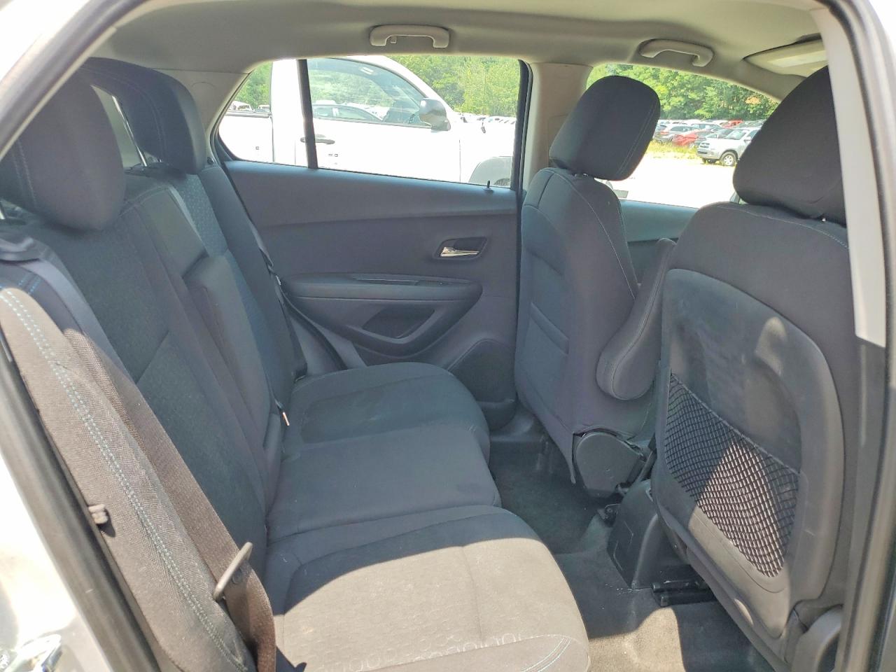 2015 Chevrolet Trax 1ls Silver vin: KL7CJPSB2FB105506