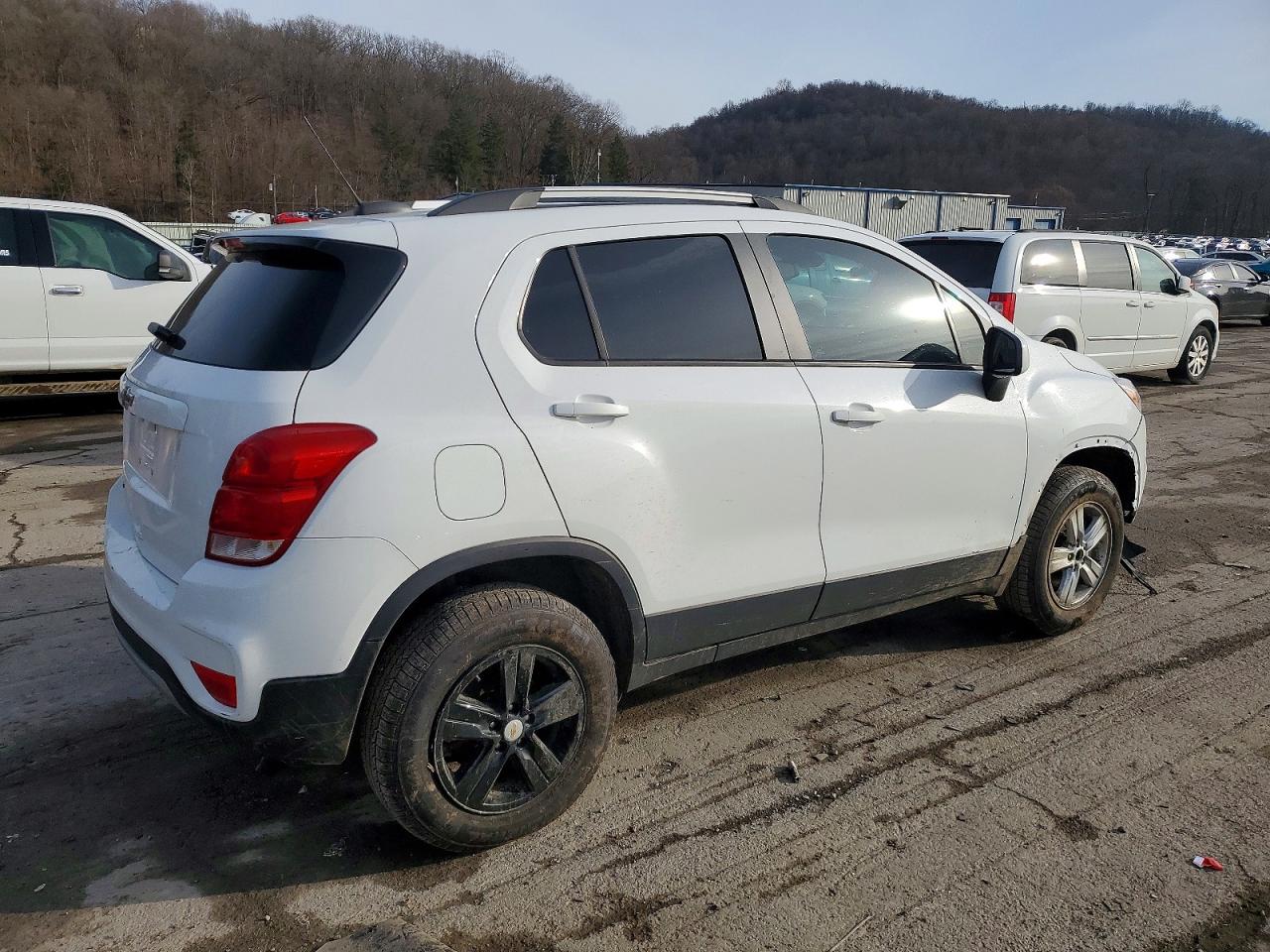 2021 Chevrolet Trax 1lt White vin: KL7CJPSB2MB320817