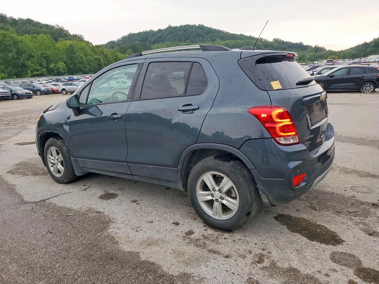 2021 Chevrolet Trax 1lt Blue vin: KL7CJPSB4MB356038