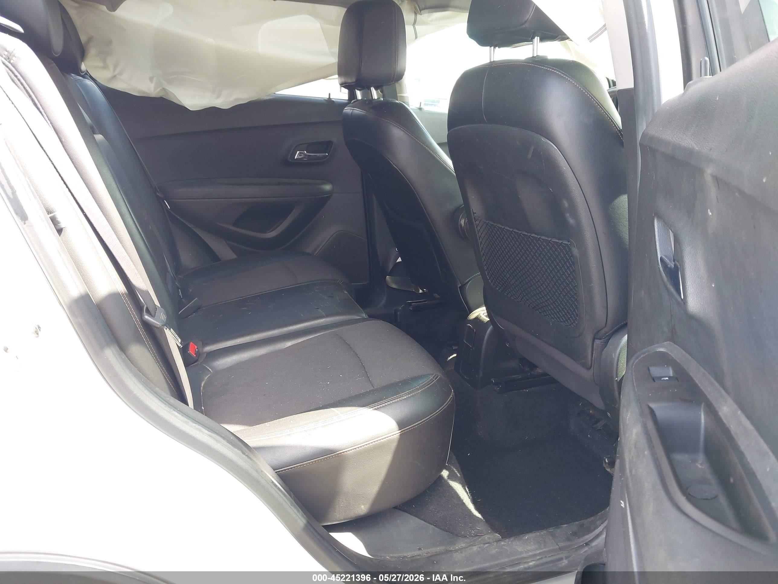 2017 Chevrolet Trax Lt White vin: KL7CJPSB5HB226436