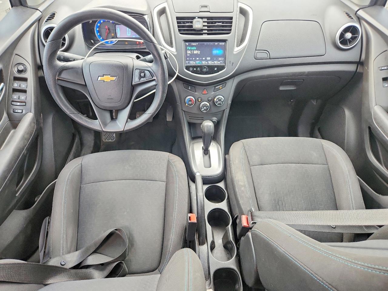 2015 Chevrolet Trax 1ls White vin: KL7CJPSB6FB130957