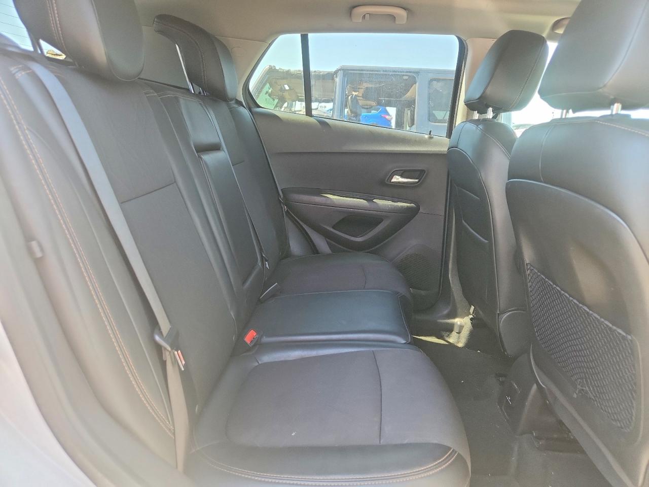 2019 Chevrolet Trax 1lt White vin: KL7CJPSB6KB947503