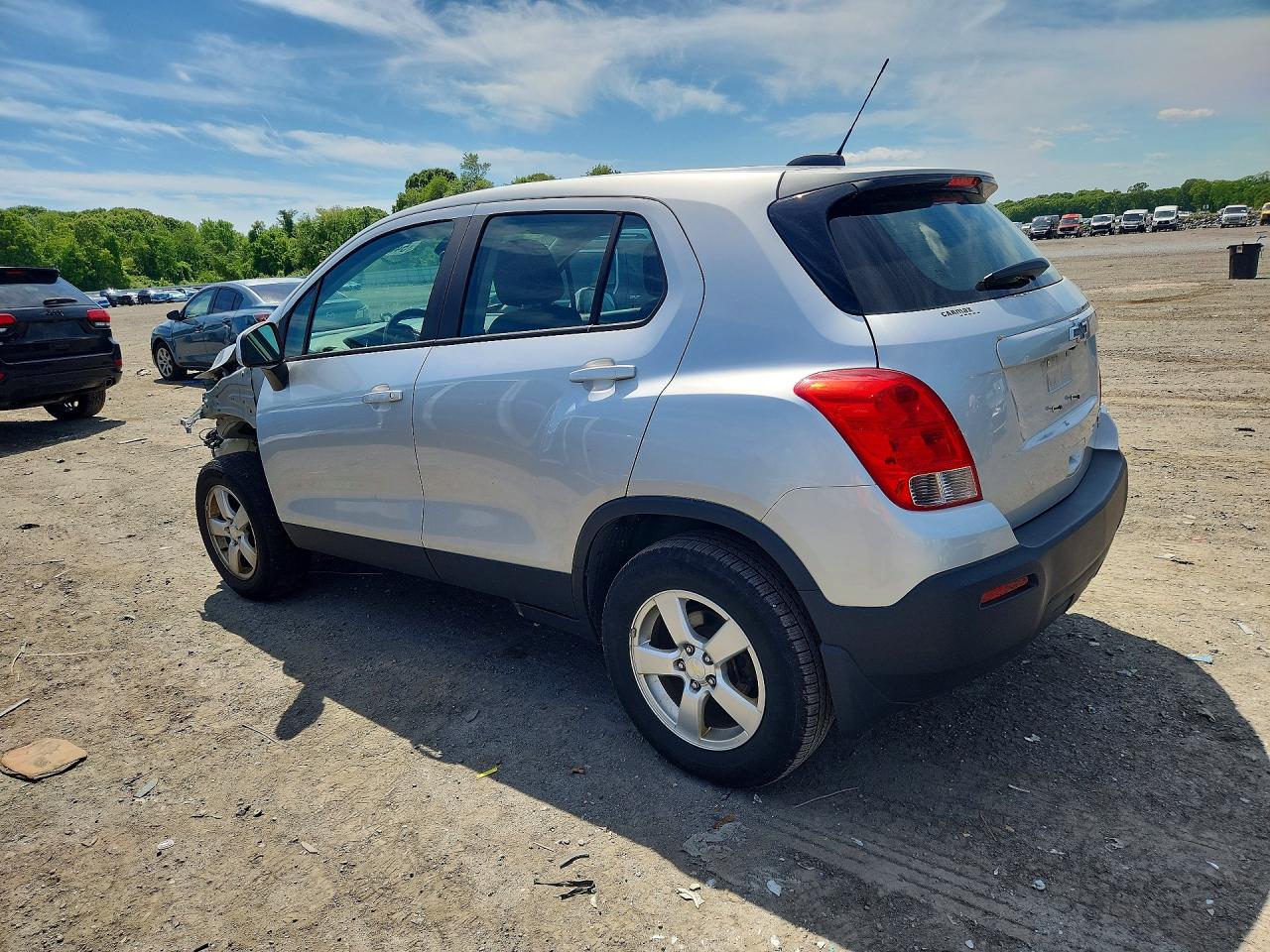 2015 Chevrolet Trax 1ls Silver vin: KL7CJPSB7FB069960