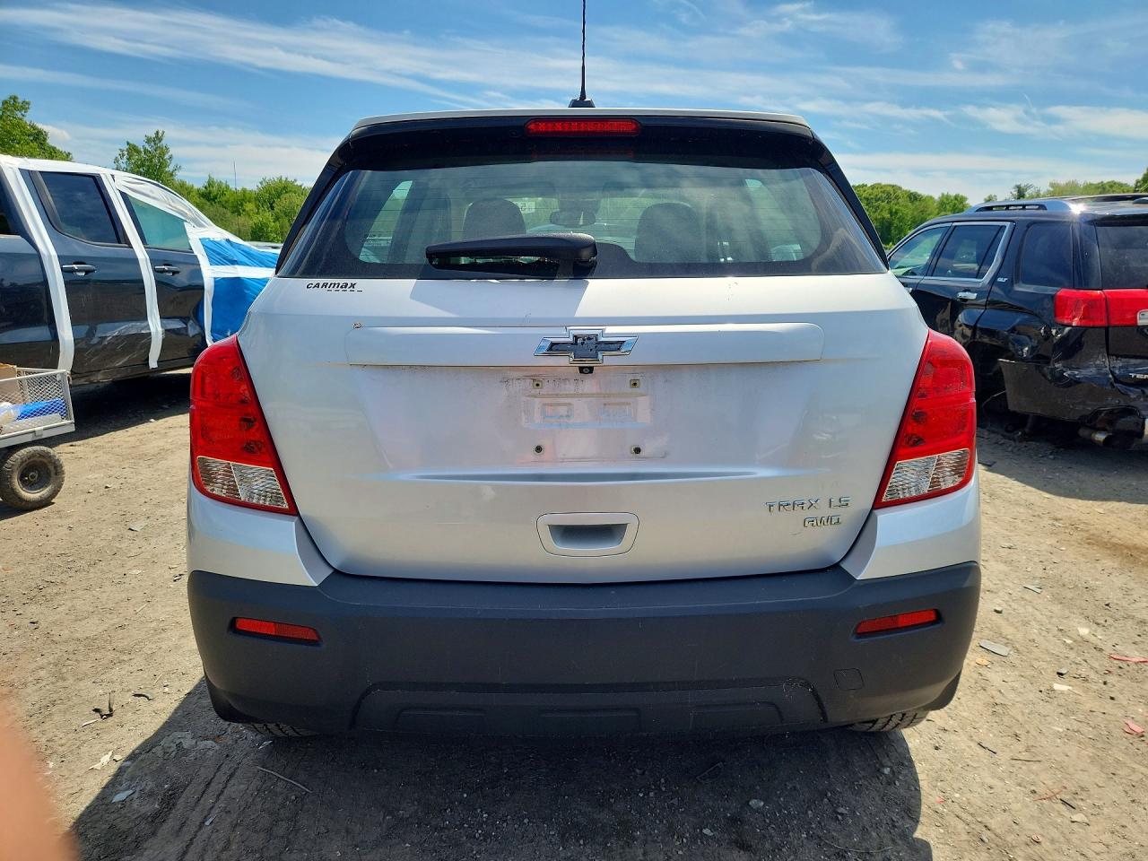 2015 Chevrolet Trax 1ls Silver vin: KL7CJPSB7FB069960