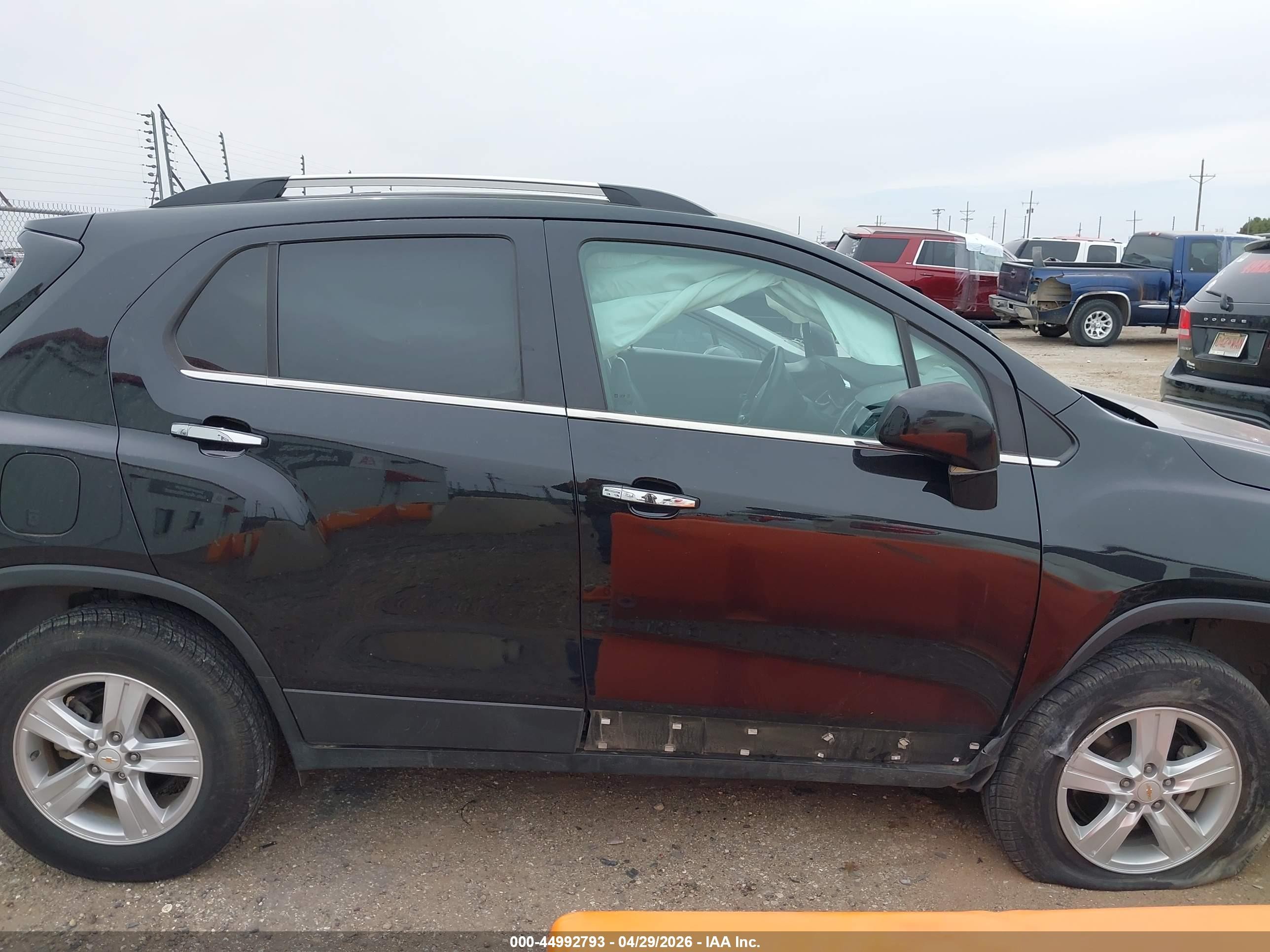 2020 Chevrolet Trax Awd Lt Black vin: KL7CJPSB9LB007584