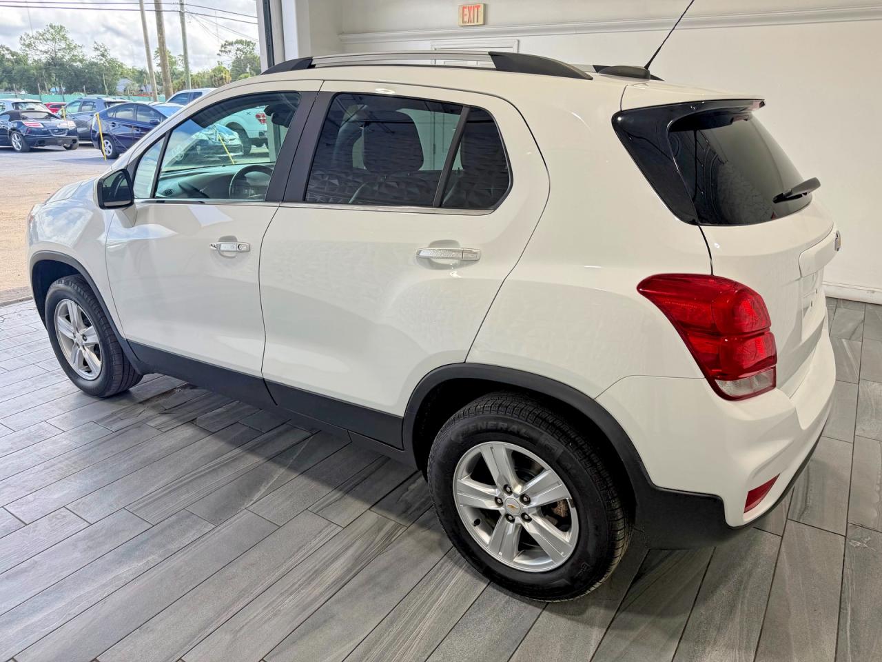2019 Chevrolet Trax 1lt White vin: KL7CJPSBXKB835335