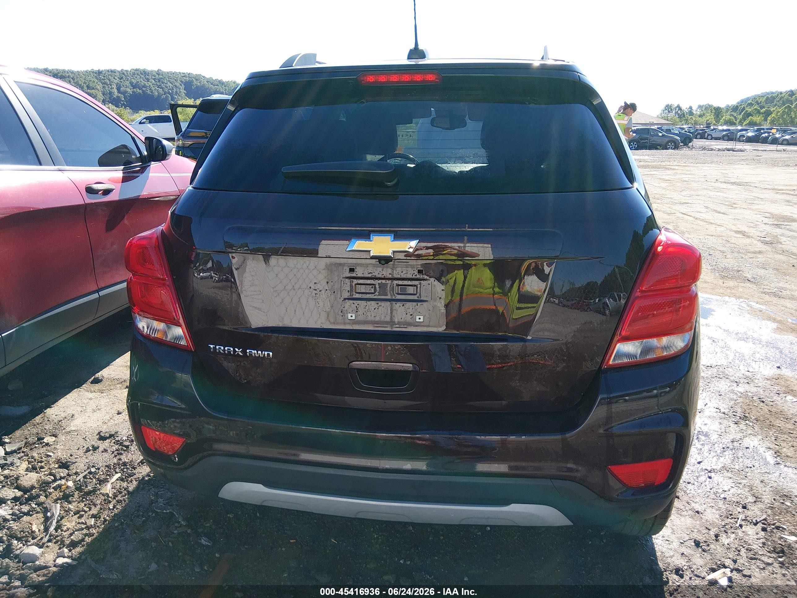 2021 Chevrolet Trax Awd Lt Purple vin: KL7CJPSM9MB371149