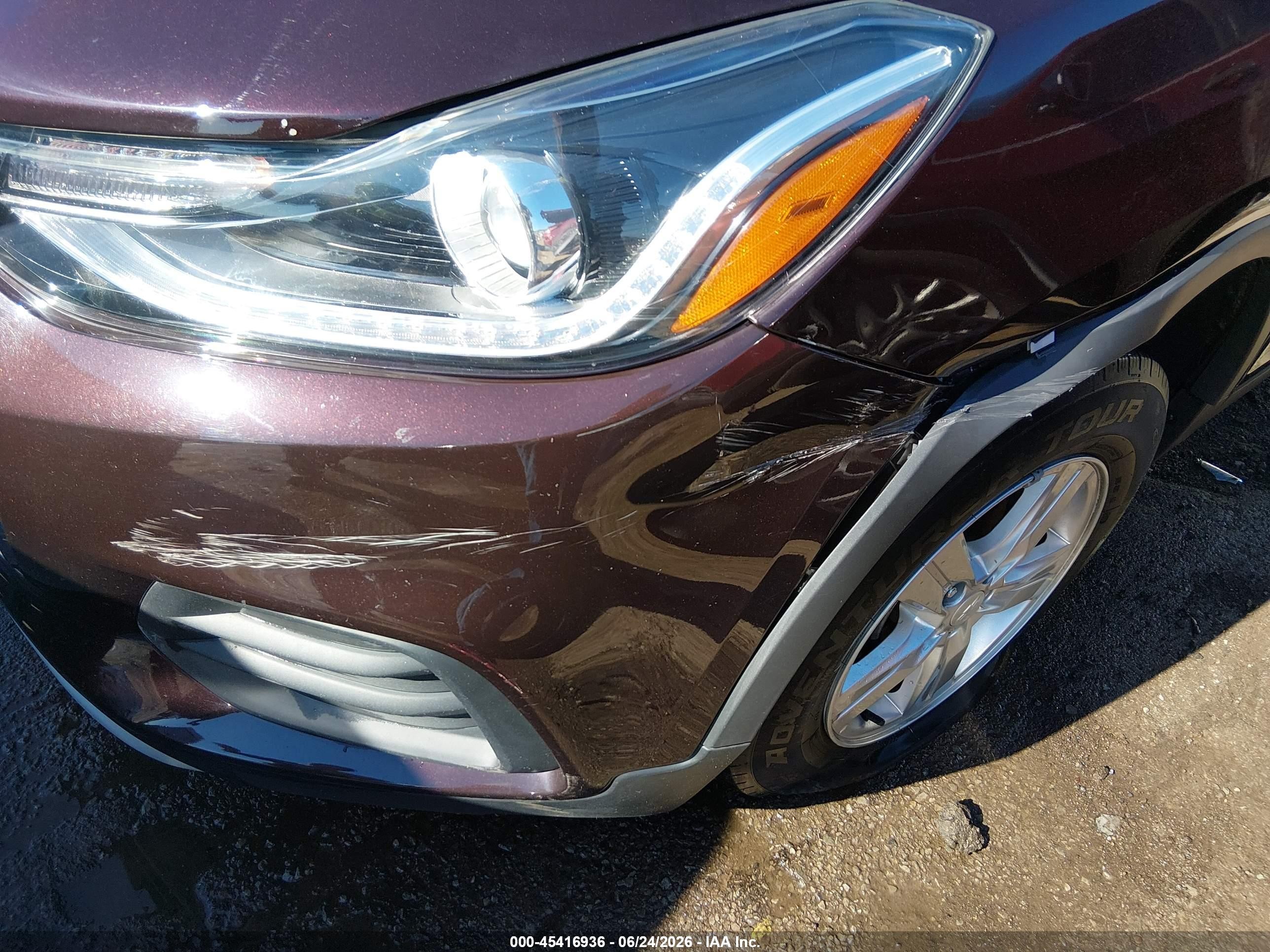 2021 Chevrolet Trax Awd Lt Purple vin: KL7CJPSM9MB371149