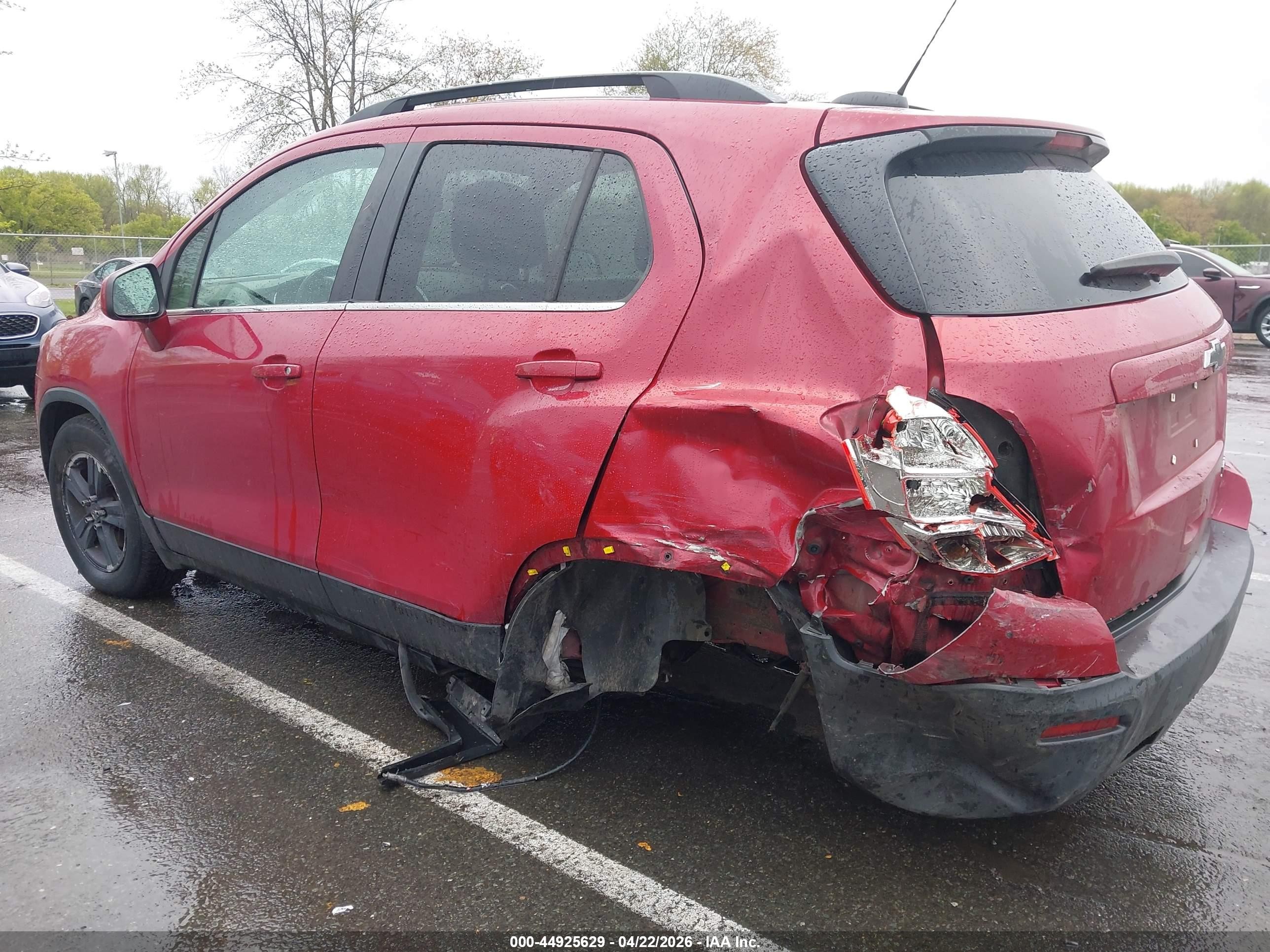 2015 Chevrolet Trax Lt Red vin: KL7CJRSB0FB236543