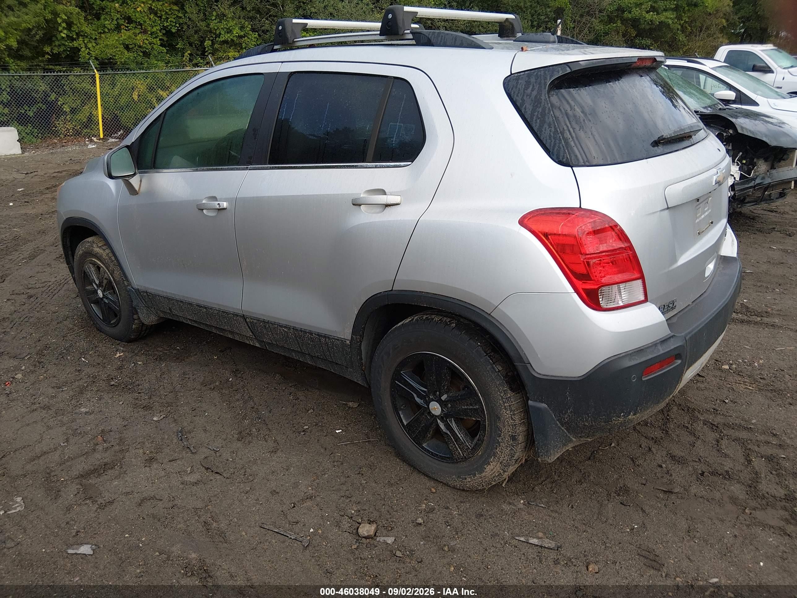 2015 Chevrolet Trax Lt Серебряный vin: KL7CJRSB2FB077511