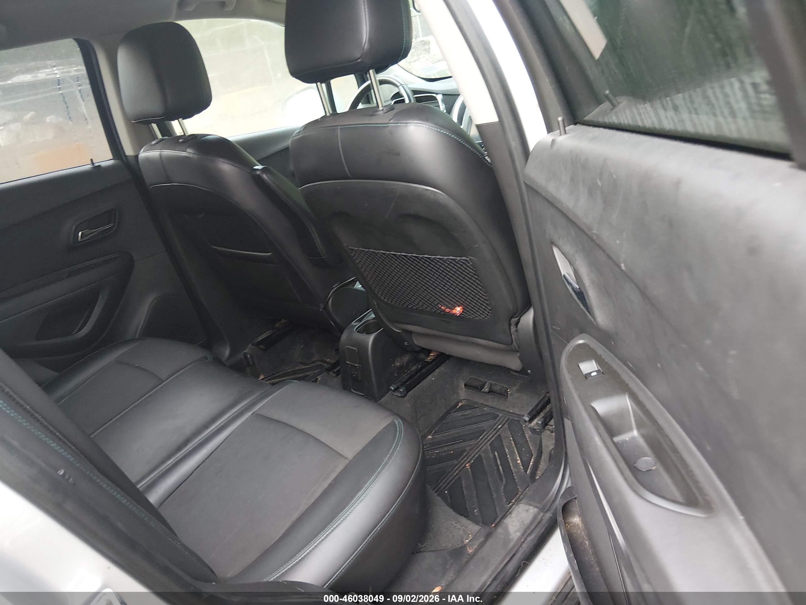 2015 Chevrolet Trax Lt Серебряный vin: KL7CJRSB2FB077511