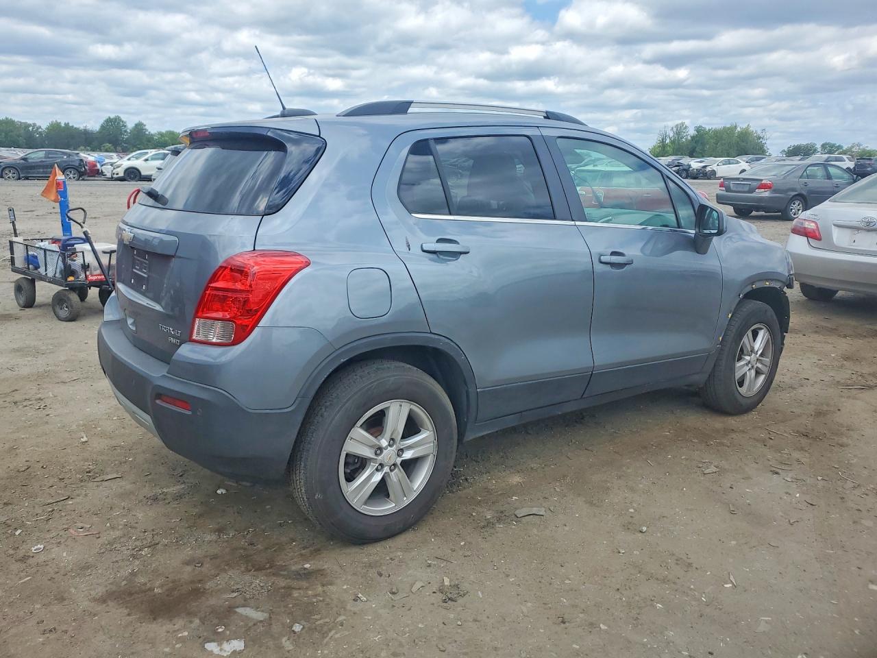 2015 Chevrolet Trax 1lt Gray vin: KL7CJRSB2FB081414