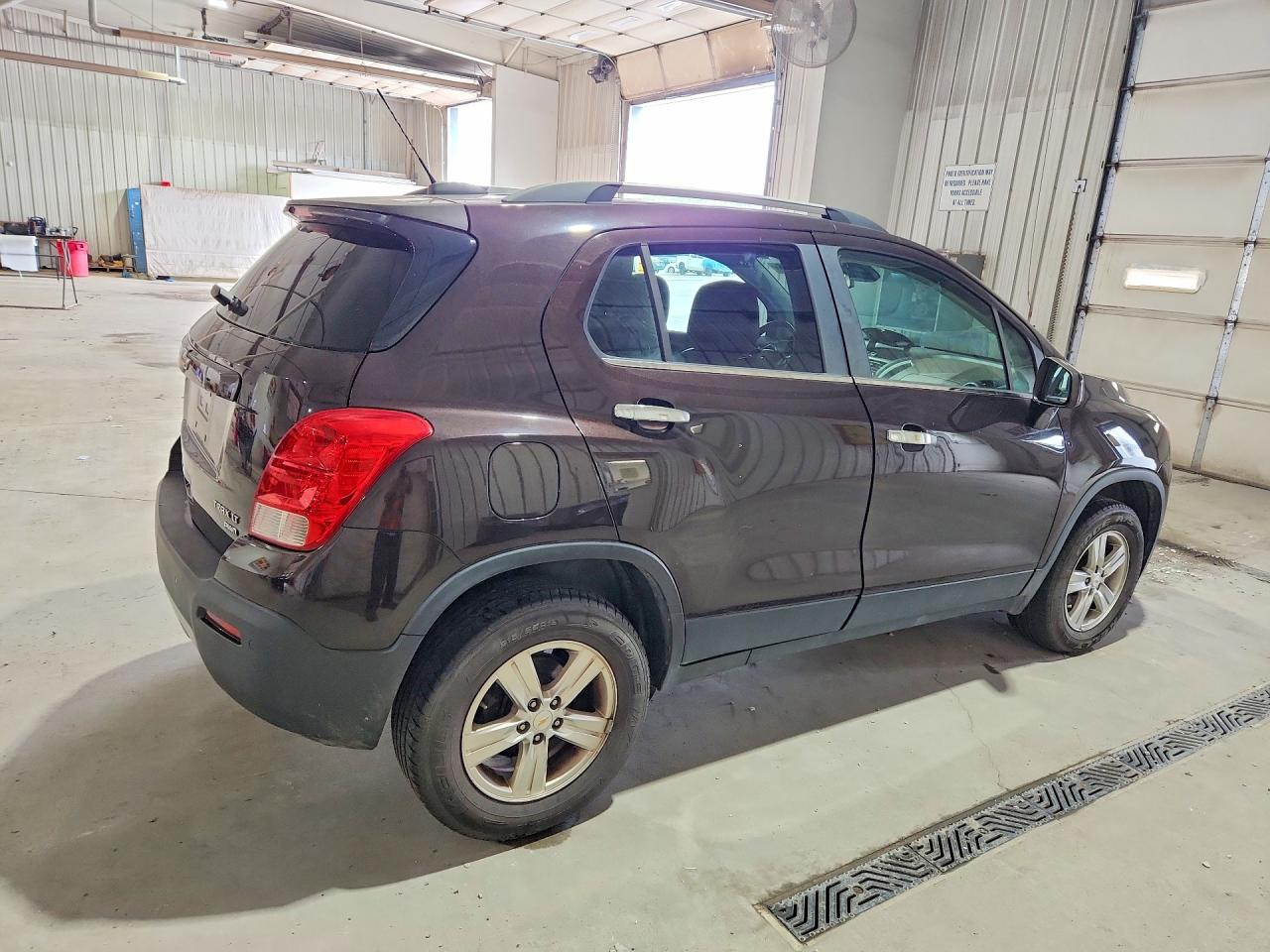 2015 Chevrolet Trax 1lt Burgundy vin: KL7CJRSB5FB104507