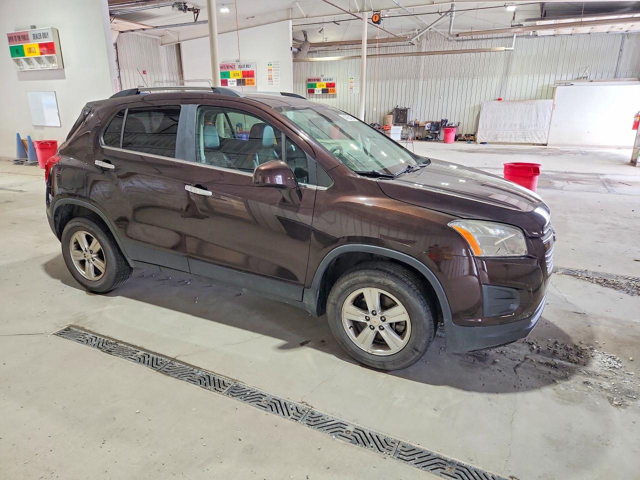 2015 Chevrolet Trax 1lt Burgundy vin: KL7CJRSB5FB104507