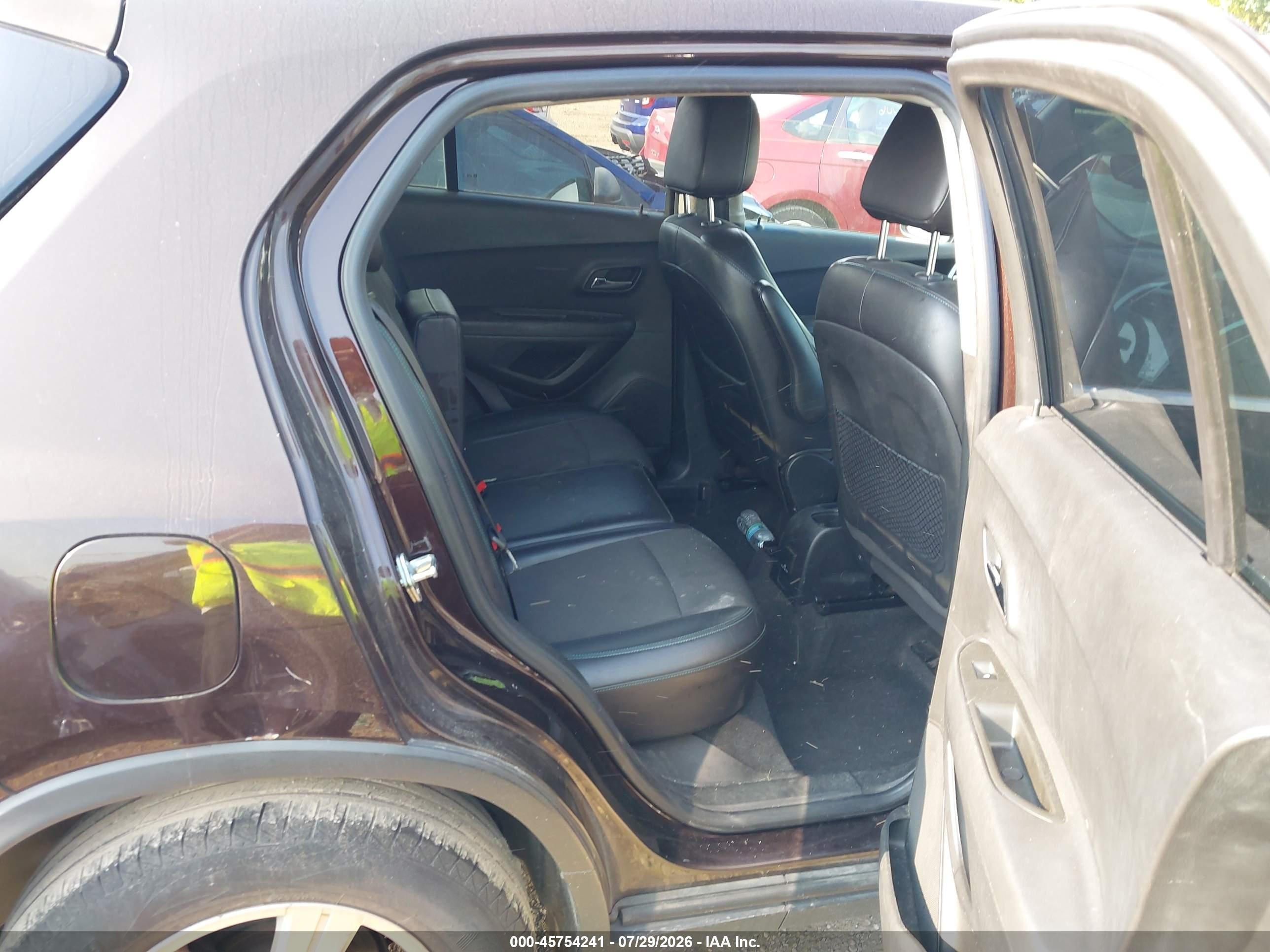 2015 Chevrolet Trax Lt Brown vin: KL7CJRSB6FB101583