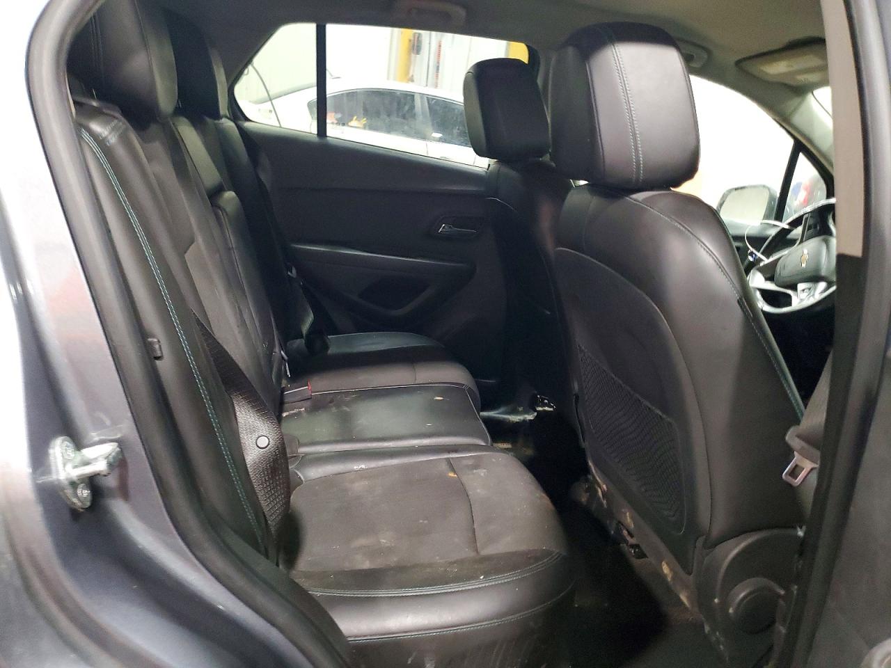 2015 Chevrolet Trax 1lt Gray vin: KL7CJRSB8FB168895